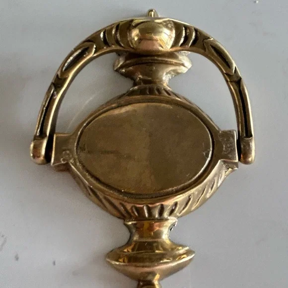 Vintage Gold Brass Door Knocker Made in Taiwan 4 x 6 in - Picture 2 of 4